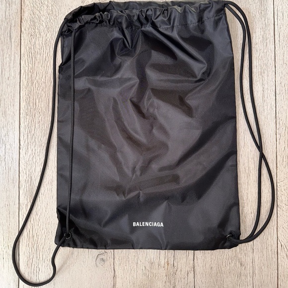 balenciaga gym bag